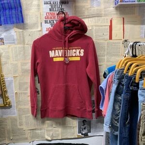 Fanatics Maroon Mavericks Pullover Hoodie with Yellow Accent